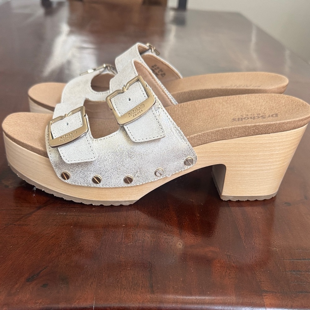 Dr. Scholl's Women's Original Vibe Soft Gold and Tan NWOT - Picture 4 of 7